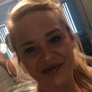 Meet your Posher, Lacey